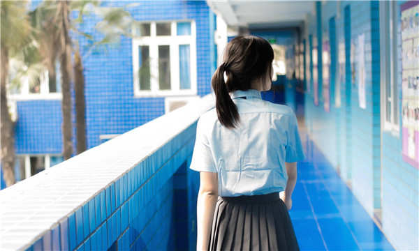云霄如何找到一个可以帮助我生孩子的女人？